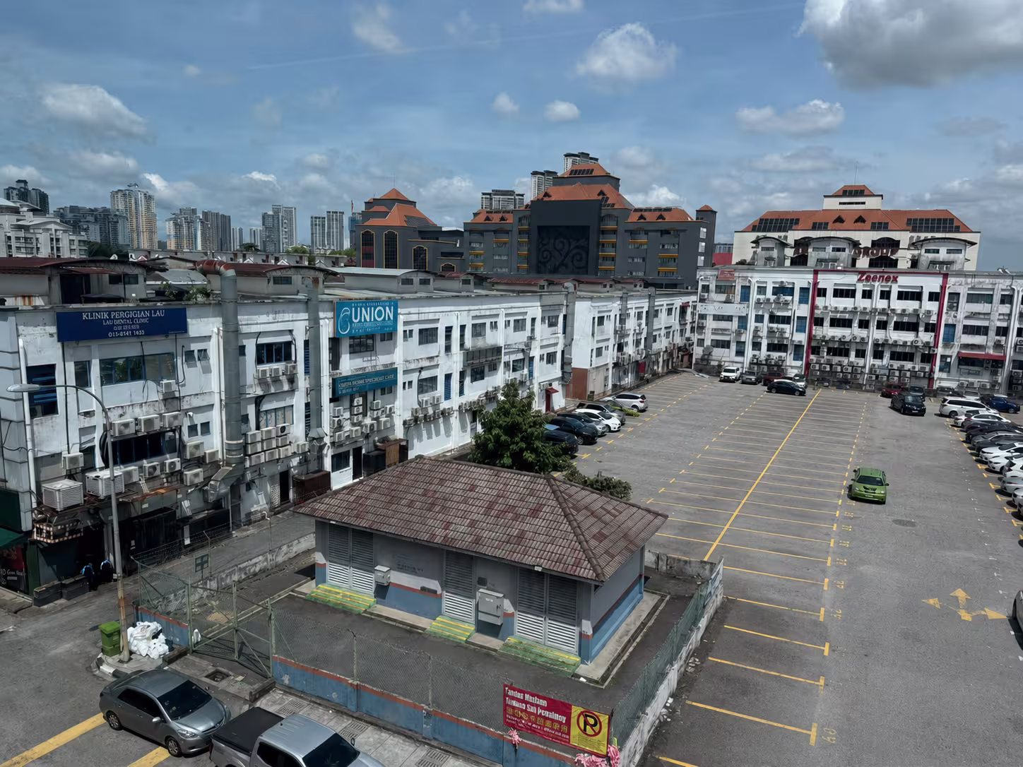 Parking area near Lau Dental Clinic in Sri Petaling Kuala Lumpur